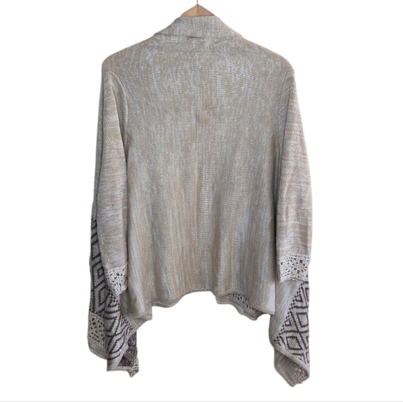 Cozy Casual | Tan Diamond Print Open Front Cardigan Sweater Size S/M - Picture 6 of 6